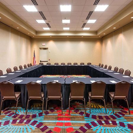 Hampton Inn Daytona Speedway-Airport Дейтона-Бич Экстерьер фото